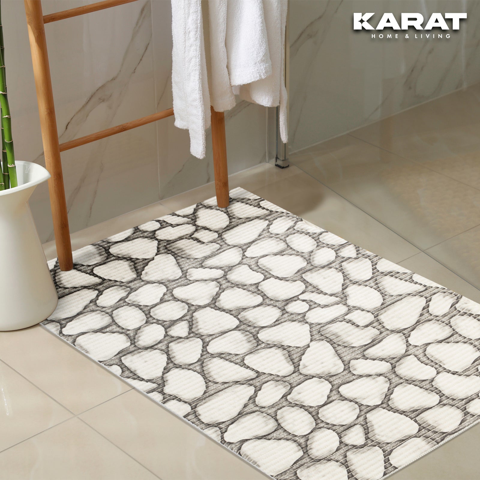 Customised soft foam bath mat | Reef | Water-repellent non-slip mat | Available in many designs